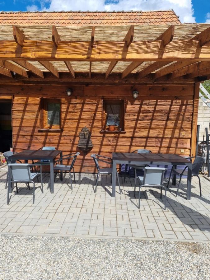 Apartmany Moravia Milovice  外观 照片