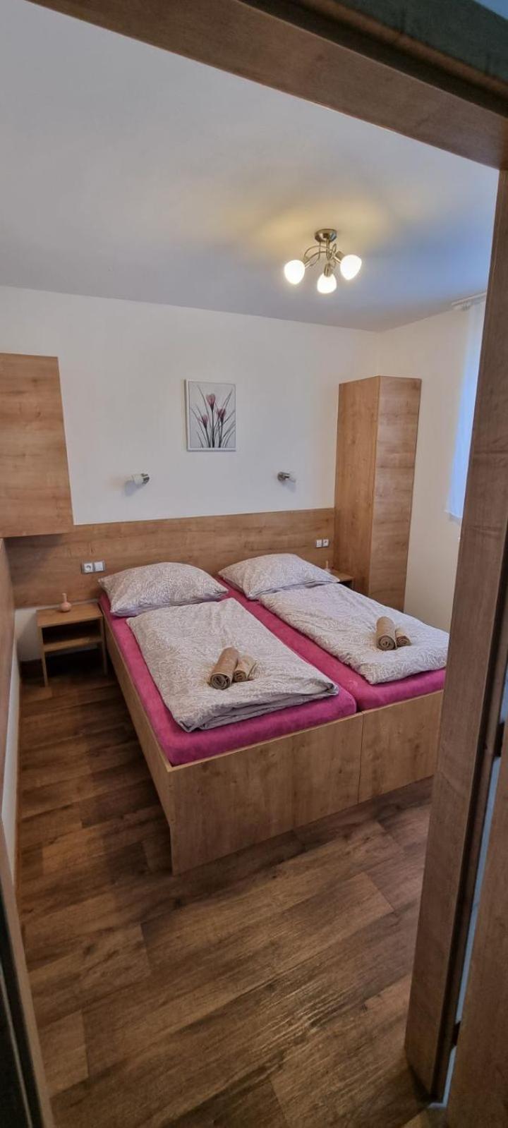 Apartmany Moravia Milovice  外观 照片